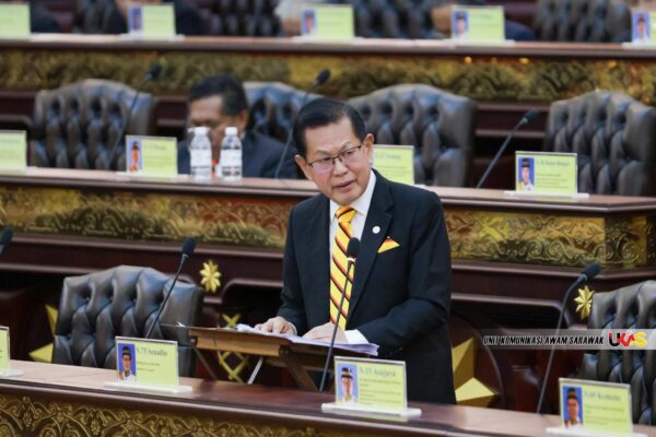 AirBorneo rancang sewa tiga pesawat Boeing 737-800