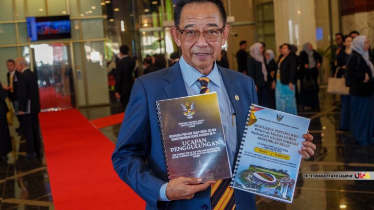 Kerajaan Sarawak luluskan penukaran nama Stadium Taha Ariffin