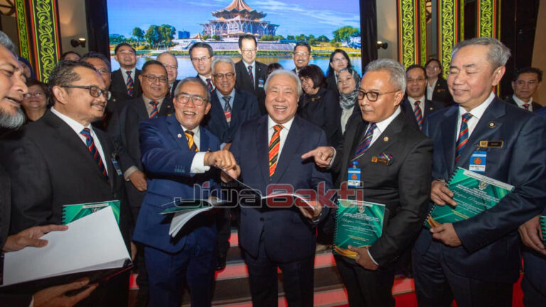 Industri perkayuan, buluh Sarawak catat keupayaan daya saing peringkat antarabangsa