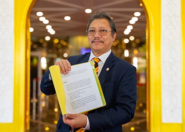 Sarawak perkukuh ekonomi hidrogen hijau melalui pembangunan berfasa dan strategik