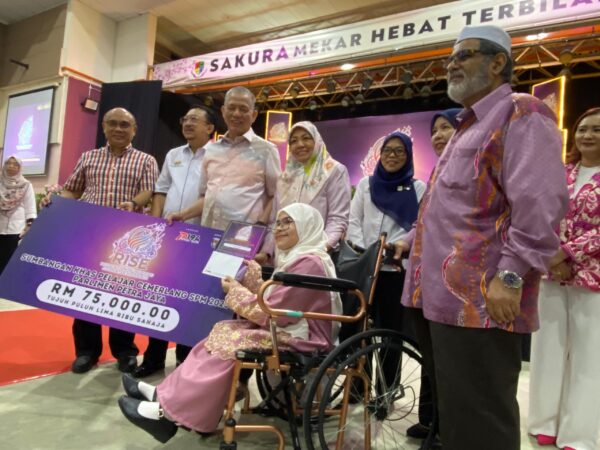 Kajian aliran trafik di Petra Jaya setiap 10 tahun