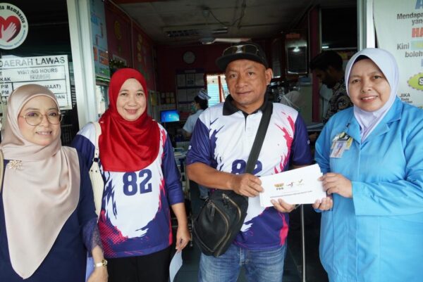 Pemuda Parti PBB Cawangan Bukit Sari hulurkan bantuan pada pesakit