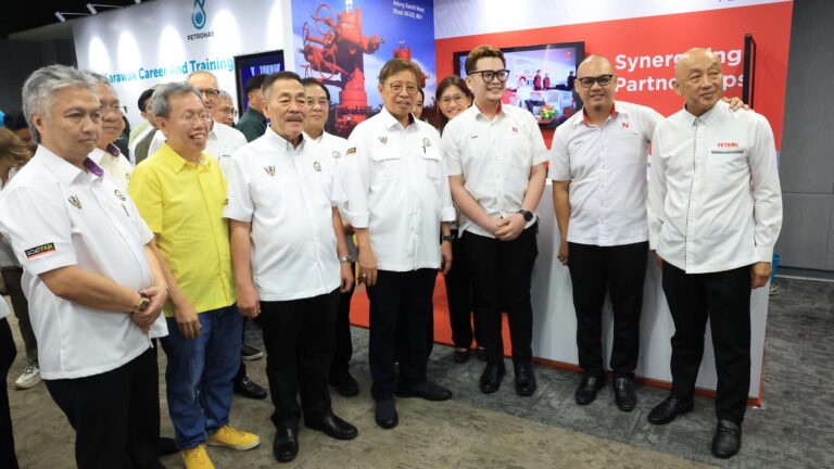 Sarawak sasarkan 500,000 tenaga kerja mahir menjelang 2030
