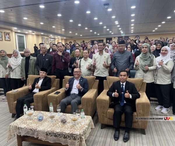 Jaga tutur kata di khalayak ramai