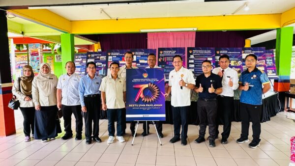 KEMBARA perkasa budaya membaca, martabat bahasa Melayu di Daro