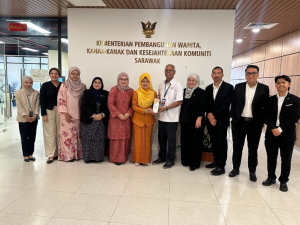 KWSP pertimbangkan cadangan daftar automatik rakyat usia 18 tahun