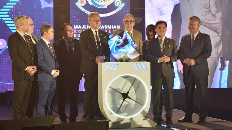 Warga kerja kementerian di Sarawak berpotensi sumbangkan idea inovatif