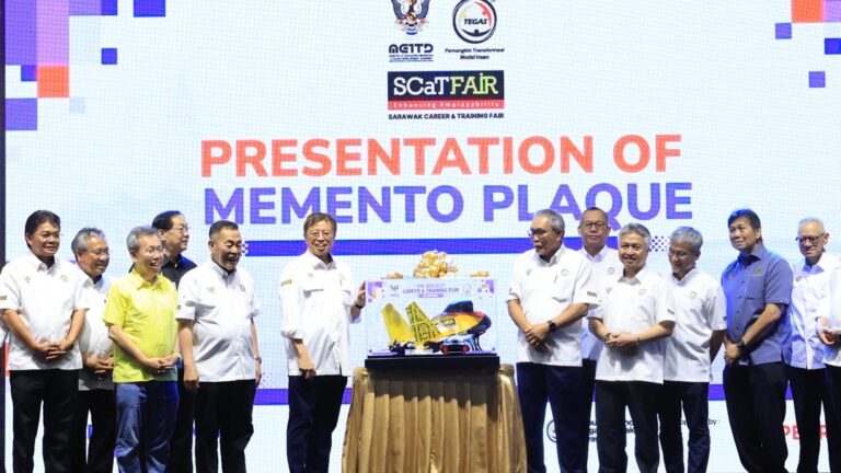 I-CATS dinaik taraf sebagai universiti penuh