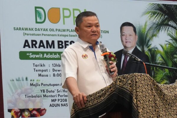 Pekebun kecil tunjang utama industri sawit negara