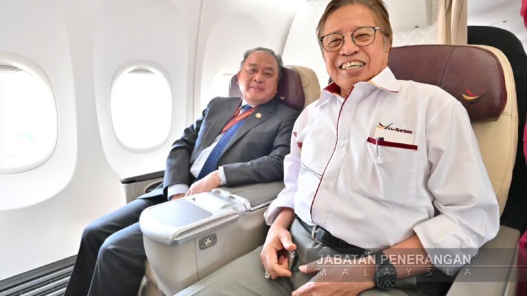 Penerbangan sulung AirBorneo hadiah istimewa buat rakyat Sarawak
