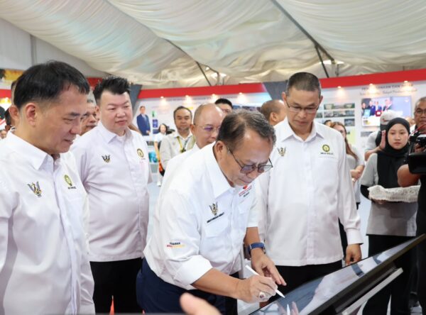 SKS: Sibu sasar lebih 30,000 pengunjung, platform perjelaskan perkhidmatan kerajaan