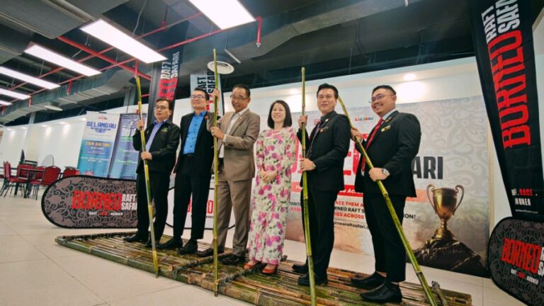 Liga Safari Rakit Borneo angkat perlumbaan rakit buluh ke pentas antarabangsa