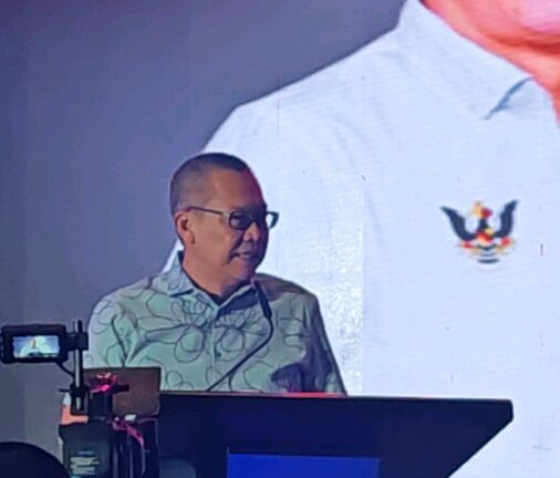 Media beretika, kunci tangani berita palsu