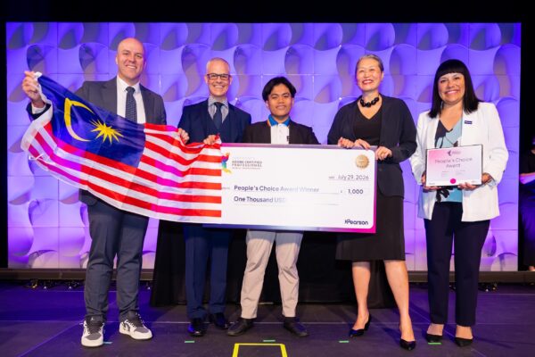 Pelajar UiTM Cawangan Sarawak raih anugerah di Amerika Syarikat