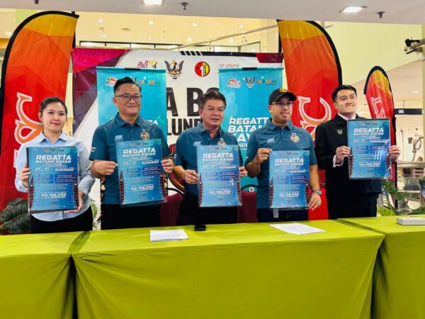Regata Batang Kayan tawar hadiah lumayan