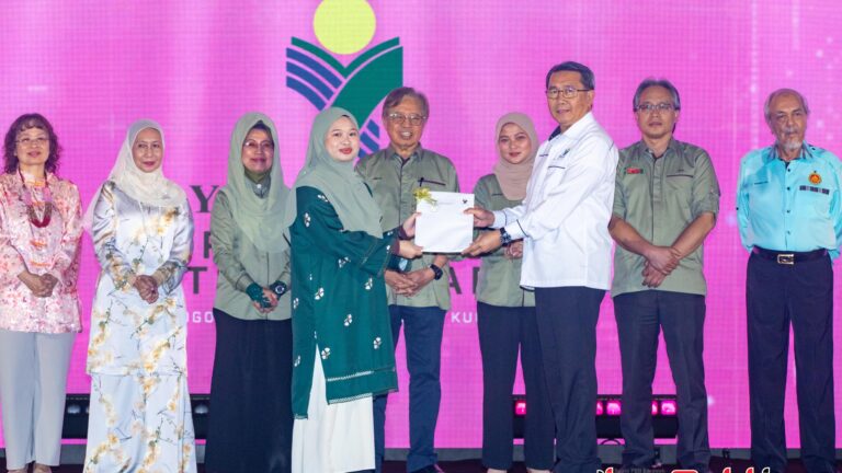 Fatimah mohon geran MWKS ditambah