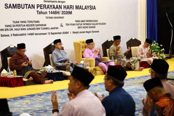 TYT, Premier Sarawak hadiri Majlis Kesyukuran sempena Sambutan Perayaan Hari Malaysia