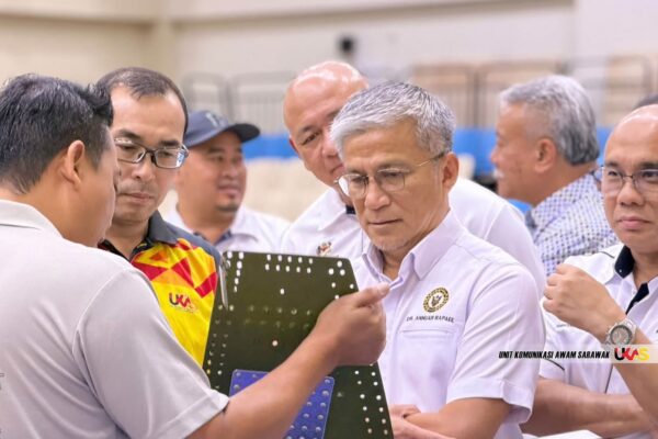 Sekolah daif, Bahasa Inggeris antara fokus pendidikan Sarawak