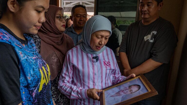 YKN, JKM sampaikan bantuan kepada keluarga mendiang Debra