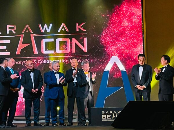 Sarawak BEACON dilancar, platform data industri acara perniagaan