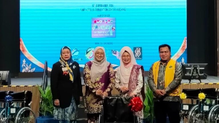 Semangat muhibah eratkan warga emas, generasi muda