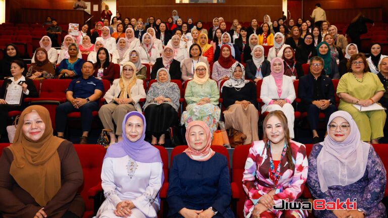 Penyertaan wanita dalam politik boleh capai 60 peratus menjelang 2030