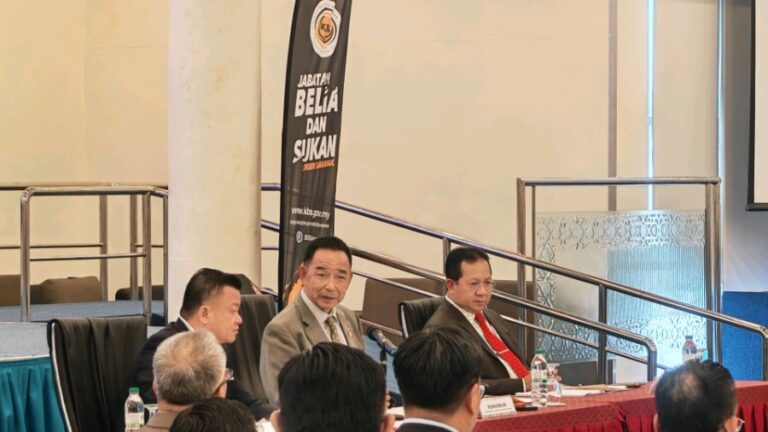 Sarawak kekal had umur belia 40 ke bawah