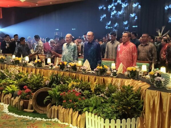 Premier Sarawak hadiri majlis makan malam sempena Mesyuarat MTPMA63