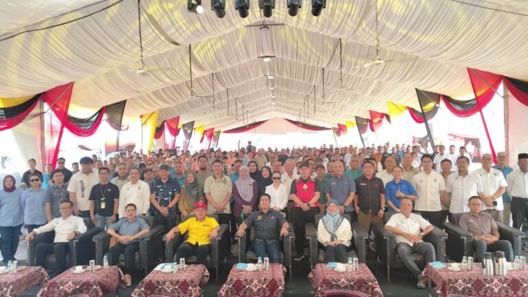 Regata Batang Kayan promosi Lundu destinasi pelancongan