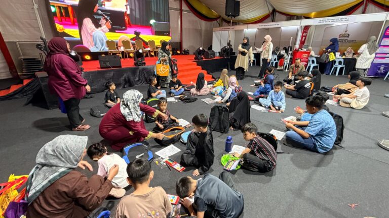 30 agensi sertai Pesta Pendidikan Ziarah Mahabbah
