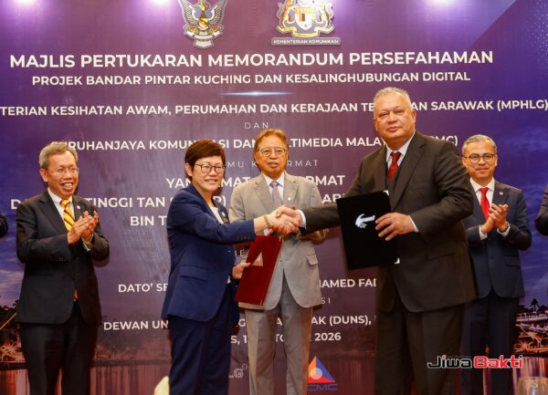 MoU meterai projek perluaskan kesalinghubungan digital kawasan Greater Kuching