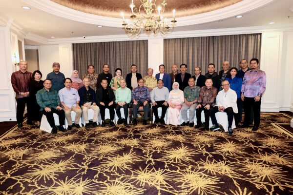 Perjumpaan rutin Premier bersama Ahli Parlimen, Senator GPS