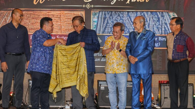 PRN Disember masih jangkaan, Abang Johari belum beri petunjuk tarikh bubar DUN