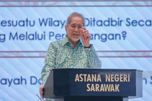 Kaji semua asal-usul penduduk Sarawak