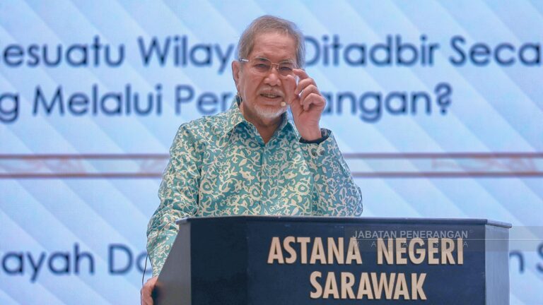 Kaji semua asal-usul penduduk Sarawak