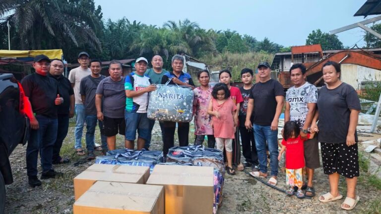 Parti PBB Jepak bantu mangsa kebakaran Rumah Jam Arin