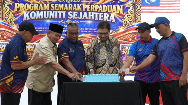 Program komuniti eratkan silaturahim masyarakat kampung