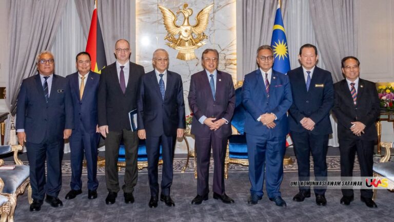 Rusia sedia kongsi kepakaran bina pusat pelancaran roket, satelit Sarawak