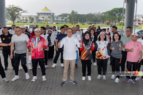 Premier Sarawak santuni masyarakat Mukah