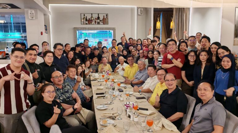 Majlis makan malam Dr Sim bersama pengamal media