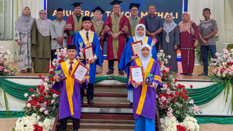Anugerah Kecemerlangan SMK Agama Igan hargai pencapaian pelajar