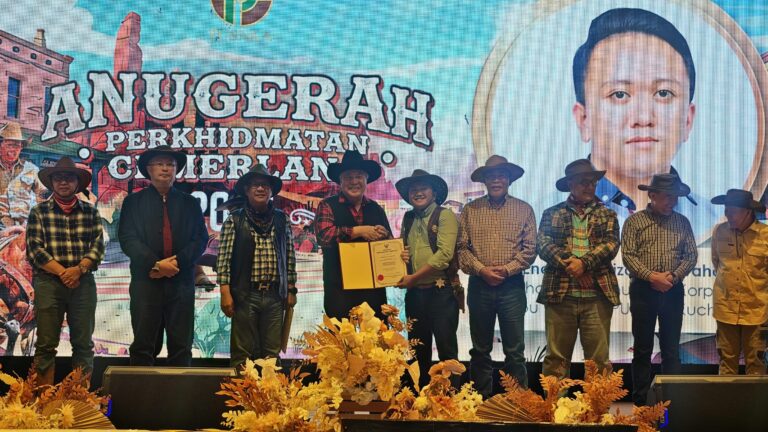 SayD’signer Sarawak berjaya hasilkan 166 reka bentuk perabot