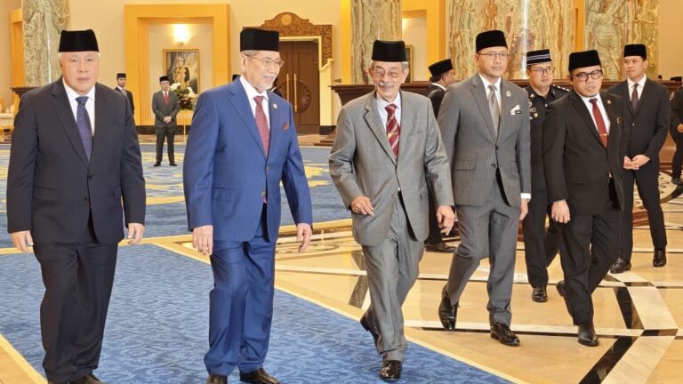 TYT Sarawak hadiri Mesyuarat Majlis Raja-Raja Ke-273